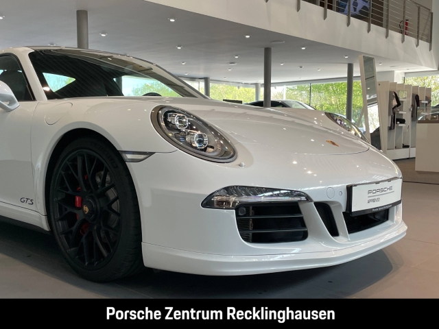 Porsche 991 -1 (911) Carrera 4 GTS