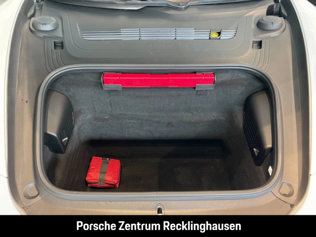 Porsche 991 -1 (911) Carrera 4 GTS