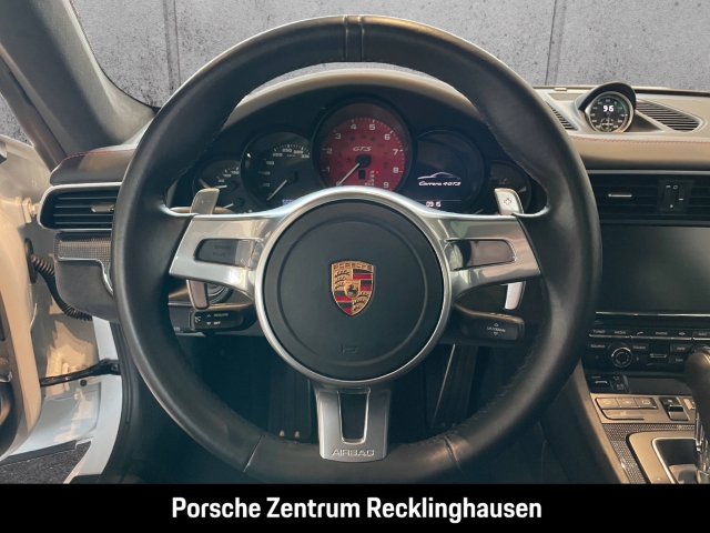 Porsche 991 -1 (911) Carrera 4 GTS