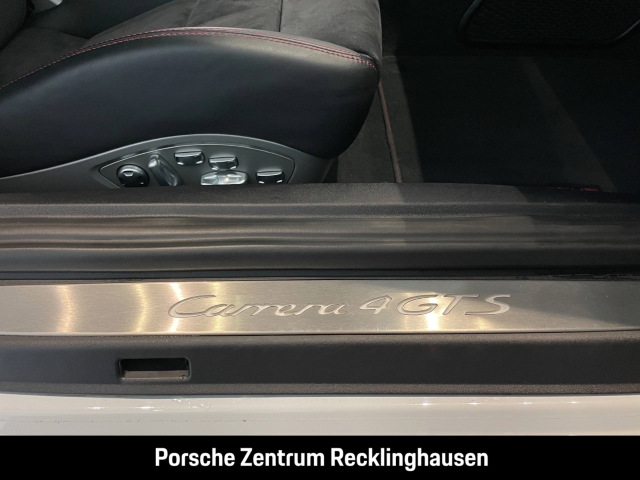Porsche 991 -1 (911) Carrera 4 GTS