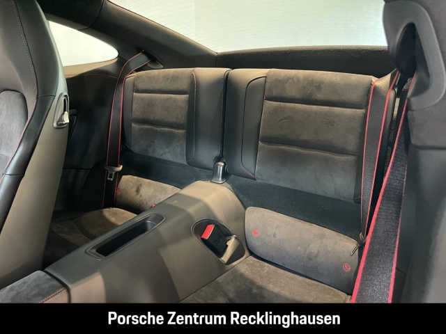 Porsche 991 -1 (911) Carrera 4 GTS