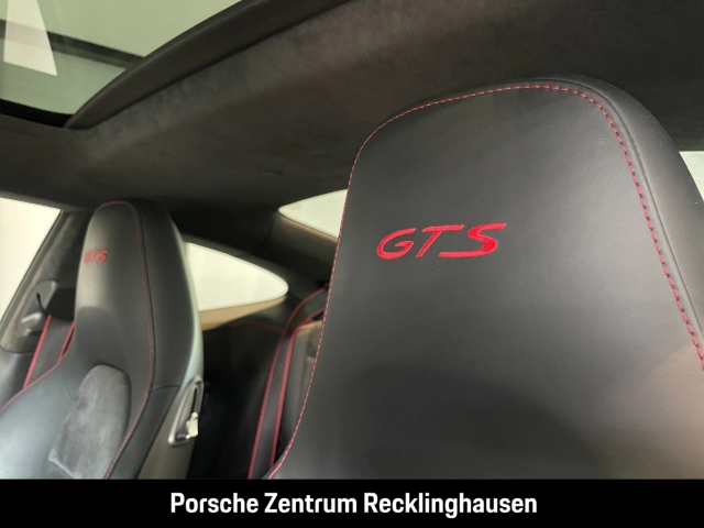 Porsche 991 -1 (911) Carrera 4 GTS