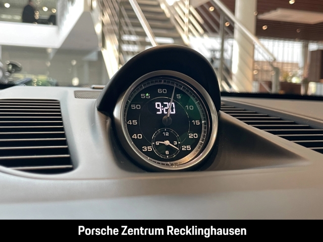 Porsche 991 -1 (911) Carrera 4 GTS