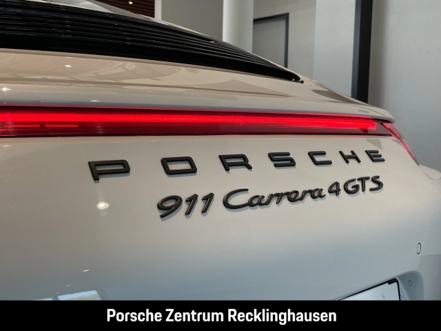 Porsche 991 -1 (911) Carrera 4 GTS