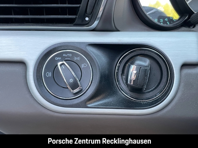 Porsche  Jubiläumsmodell 50 Jahre 991-1 (911)