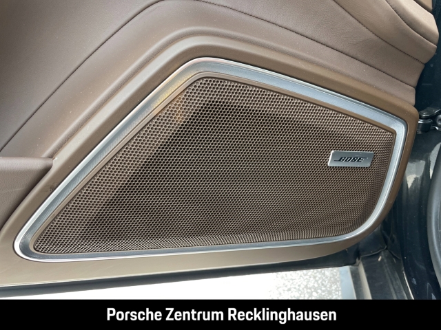 Porsche Panamera 4 E-Hybrid SportTurismo PlatinumEdition