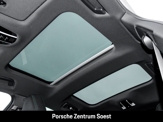 Porsche Panamera 4 E-Hybrid Platinum Edition/SportChrono