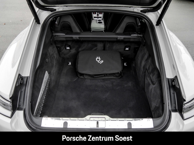 Porsche Panamera 4 E-Hybrid Platinum Edition/SportChrono