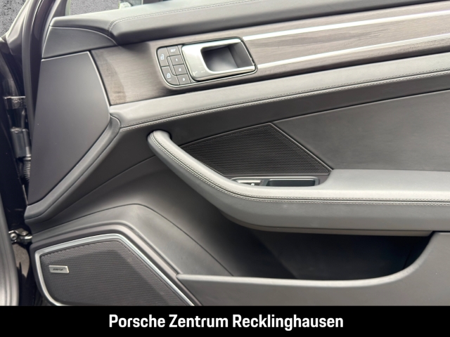 Porsche Panamera 4 E-Hybrid Platinum Edition InnoDrive