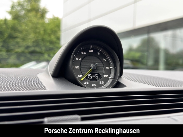Porsche Panamera 4 E-Hybrid Platinum Edition InnoDrive