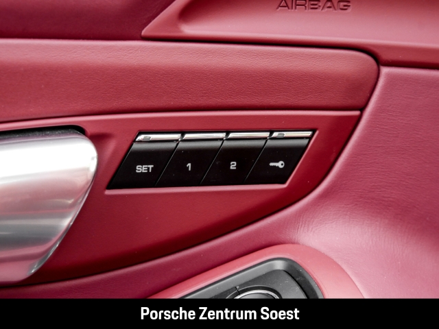 Porsche 991 Targa 4 GTS/ParkAssistent/BOSE