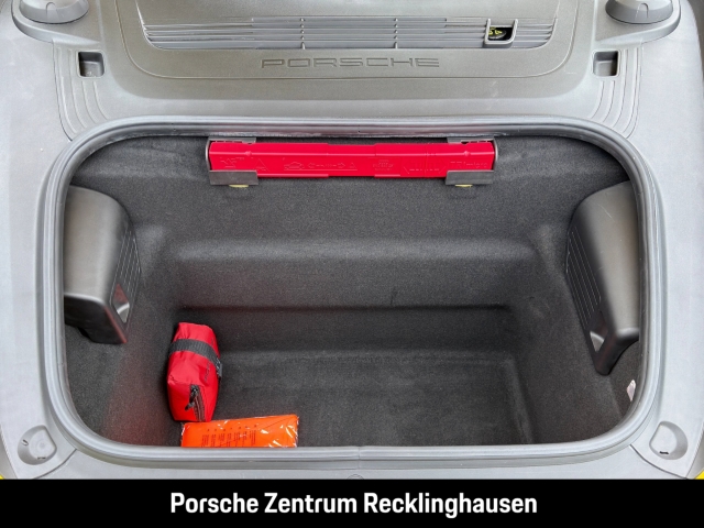 Porsche 991 911 Targa 4 GTS BOSE Sitzbelüftung LED