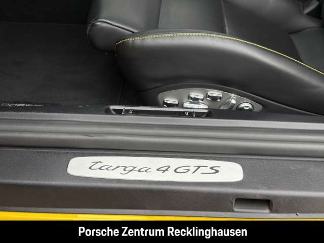 Porsche 991 911 Targa 4 GTS BOSE Sitzbelüftung LED