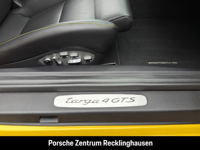 Porsche 991 911 Targa 4 GTS BOSE Sitzbelüftung LED