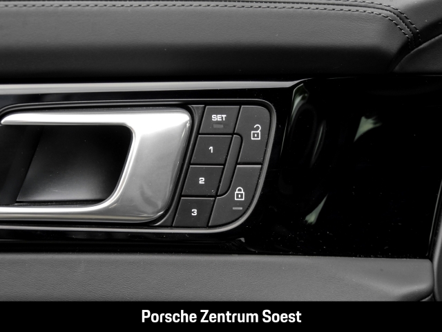 Porsche Panamera 4S E-Hybrid/LED-Matrix/ParkAssist/BOSE