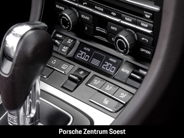 Porsche 991 Carrera Cabriolet/PASM/ParkAssistent/BOSE