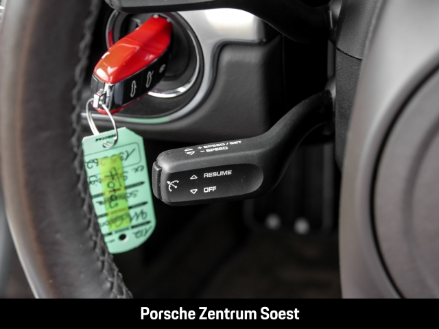 Porsche 991 Carrera Cabriolet/PASM/ParkAssistent/BOSE