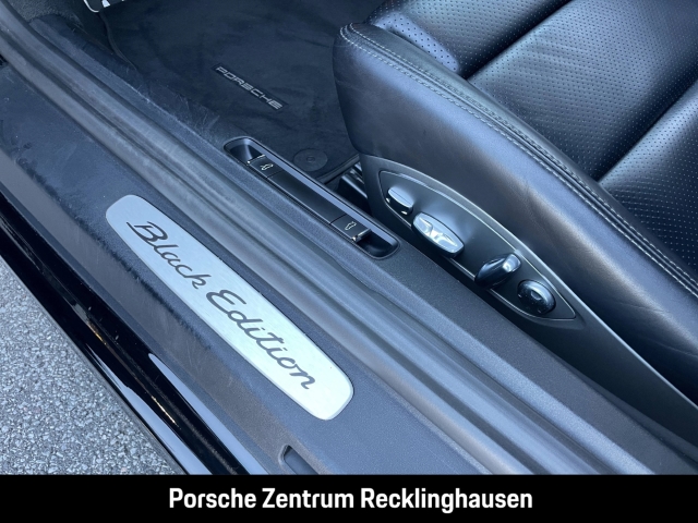 Porsche 991 911 Carrera 4 Cabriolet Black Edition