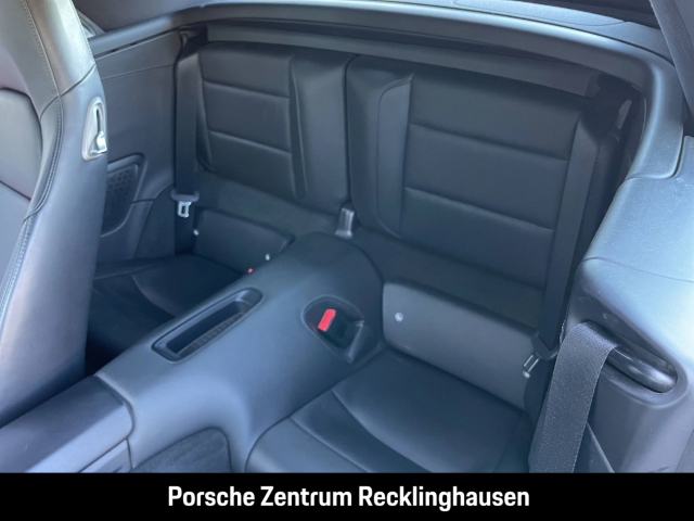 Porsche 991 911 Carrera 4 Cabriolet Black Edition