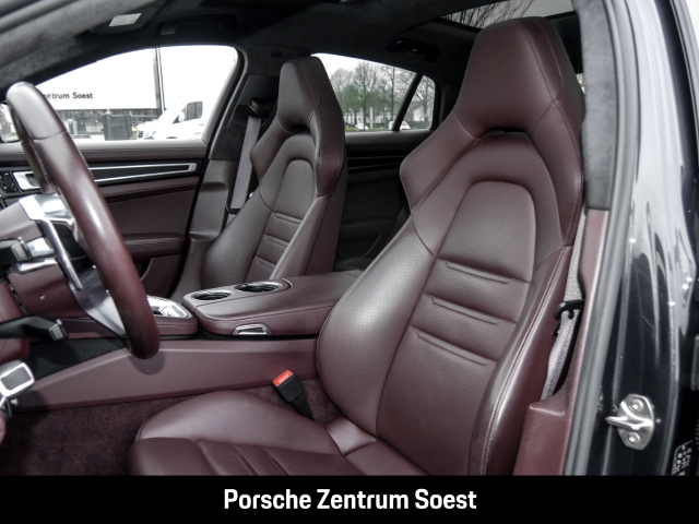 Porsche Panamera GTS/20-Zoll/Panoramadach/Surround-View