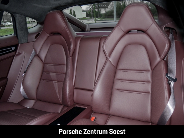 Porsche Panamera GTS/20-Zoll/Panoramadach/Surround-View