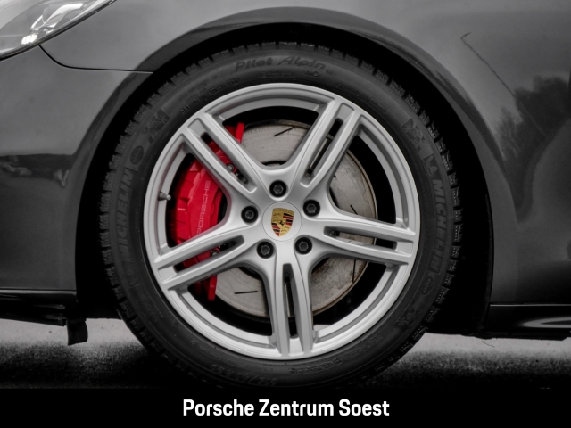 Porsche Panamera GTS/20-Zoll/Panoramadach/Surround-View