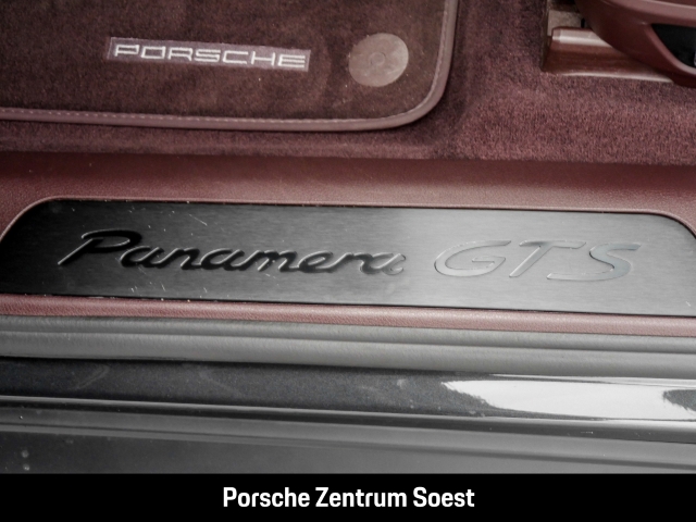 Porsche Panamera GTS/20-Zoll/Panoramadach/Surround-View