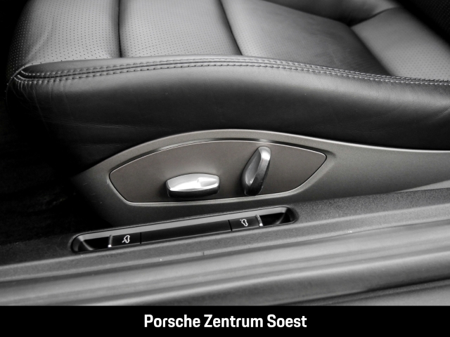 Porsche 991 Carrera Cabriolet/20-Zoll/PDK/ParkAssistent