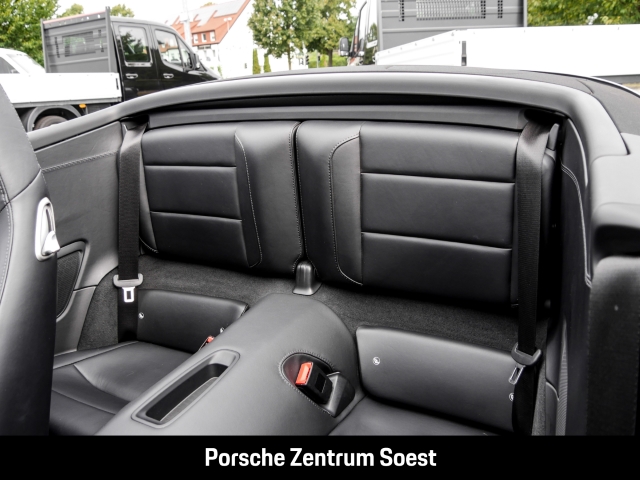Porsche 991 .2 Carrera Cabriolet/20-Zoll/PDK/Sportsitze