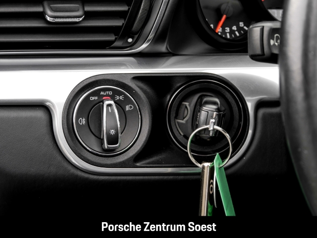 Porsche 991 .2 Carrera Cabriolet/20-Zoll/PDK/Sportsitze