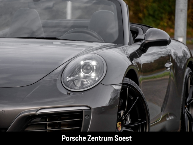 Porsche 991 Carrera Cabriolet/20-Zoll/PDK/ParkAssistent