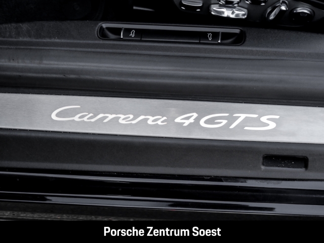 Porsche 991 Carrera 4 GTS Cabriolet/ParkAssistent/BOSE