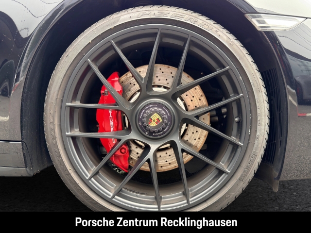 Porsche 991 911 Carrera 4 GTS Cabriolet HA-Lenkung BOSE
