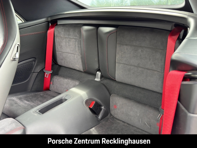 Porsche 991 911 Carrera 4 GTS Cabriolet HA-Lenkung BOSE