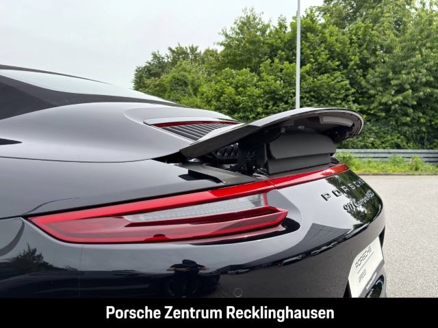 Porsche 991 911 Carrera 4 GTS Cabriolet HA-Lenkung BOSE