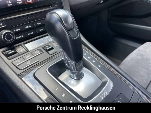 Porsche 991 911 Carrera GTS Cabriolet HA-Lenkung BOSE