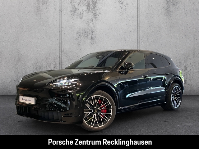 Porsche Cayenne Turbo Electric Active-Ride Burmester HUD