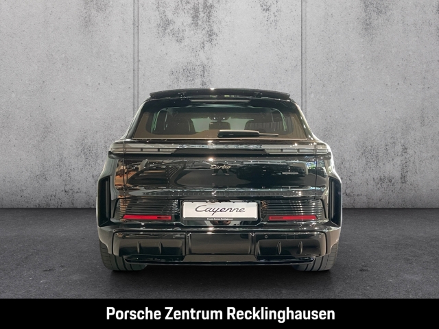 Porsche Cayenne Turbo Electric Active-Ride Burmester HUD