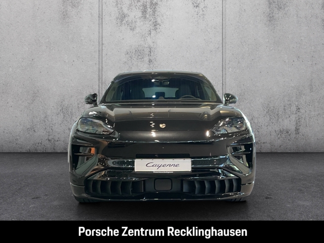 Porsche Cayenne Turbo Electric Active-Ride Burmester HUD