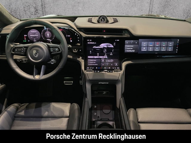 Porsche Cayenne Turbo Electric Active-Ride Burmester HUD