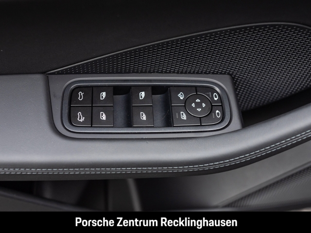 Porsche Macan 4S BOSE Panoramadach LED-Matrix InnoDrive