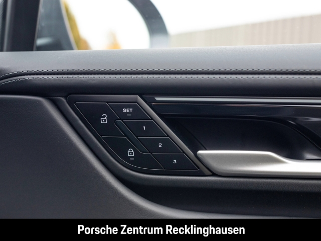 Porsche Macan 4S BOSE Panoramadach LED-Matrix InnoDrive