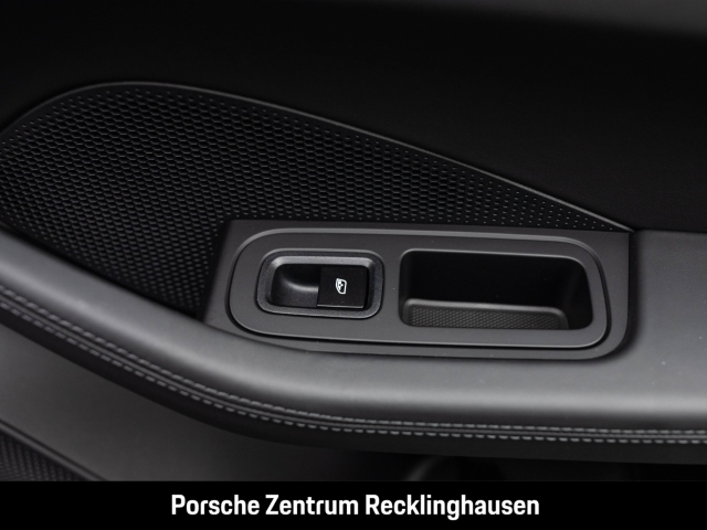 Porsche Macan 4S BOSE Panoramadach LED-Matrix InnoDrive