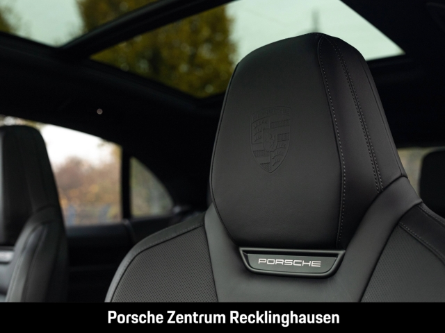 Porsche Macan 4S BOSE Panoramadach LED-Matrix InnoDrive