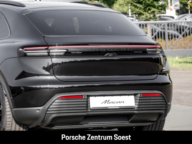 Porsche Macan 4S/22-Zoll/PASM/Panorama/Sport-Chrono/BOSE
