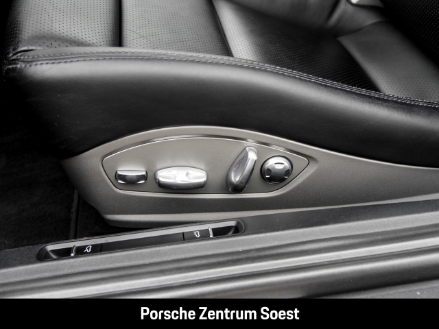 Porsche 911 Turbo/20 Zoll/PDCC/lavaorange/BOSE