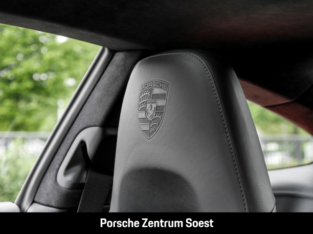 Porsche 911 Turbo/20 Zoll/PDCC/lavaorange/BOSE