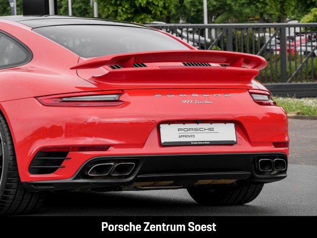 Porsche 911 Turbo/20 Zoll/PDCC/lavaorange/BOSE