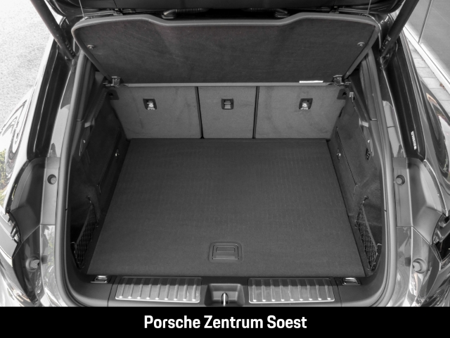 Porsche Macan Turbo/22-Zoll/Sport-Chrono/Panorama/BOSE
