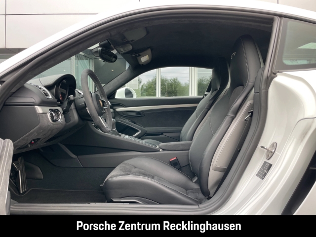 Porsche Cayman GT4 nur 10.323 km 1.Hand Unfallfrei